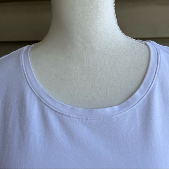 •Old Navy• NWOT Slim Fit White Short Sleeve T-shirt - Size XXL - Picture 3 of 7